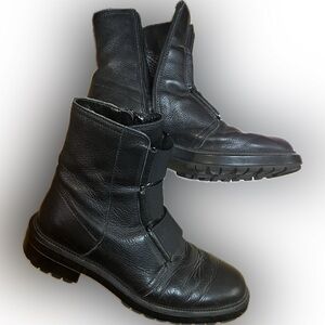 AQUATALIA Liv Black Tumbled Leather Elasticized
Ankle Boot $575